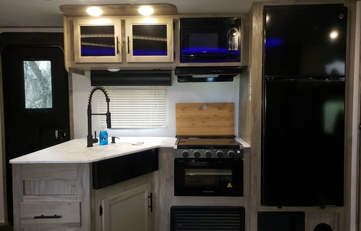 Fully stocked kitchen