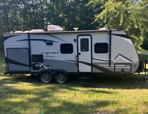 Coachmen RV Apex Ultra-Lite 215RBK