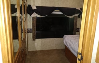 2010 Keystone Montana