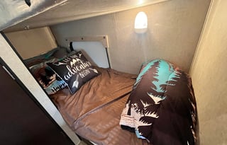 Wolf Pup 16BHS-Easy Tow, Sleeps 5, Pet OK, LOADED!