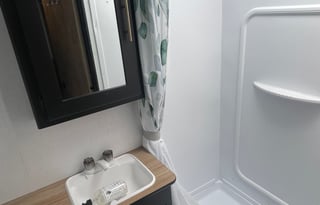 Pet Friendly 5 Person Travel Trailer Rental