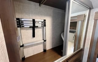 Luxury 2022 Mercedes Benz  Motorhome - Sleeps 5