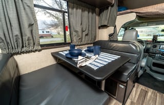 2019- 23ft-Fully stocked- easy to drive- sleeps 7