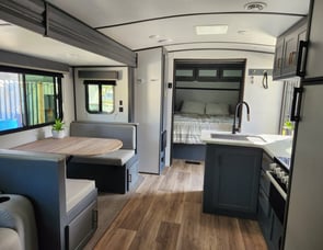 Keystone RV Bullet Crossfire 2430BH