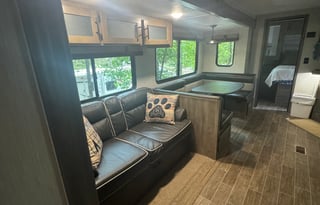 Jenny's Creek Camper Rental