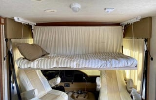 2015 Winnebago Sunstar 31KB