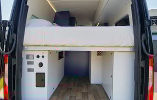 Mercedes-Benz Sprinter 2500 - 170