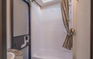 2021 CrossRoads RV Sunset Trail Super Lite SS272BH