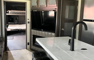 2022 Grand Design Momentum M-Class 381MS