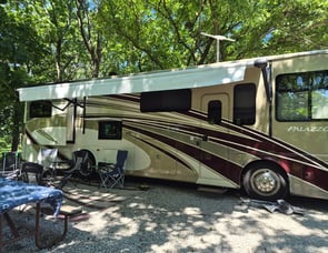 Thor Motor Coach Palazzo 33.3