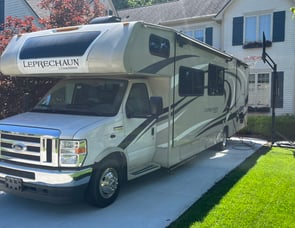 Coachmen RV Leprechaun 319MB Ford 450