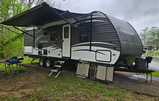 Family Memories Start Here- Lewis Camper rental