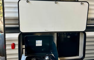 2022 Dutchmen RV Coleman Lantern Series 295QB