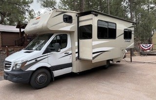 White Mountain Getaway RV