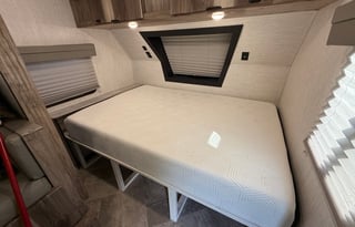 2022 Palomini Bunkhouse 4000lbs!!