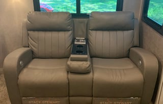 2020 Jayco North Point 377RLBH