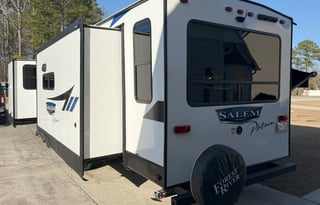 2023 Forest River Salem Platinum 32RETX TT