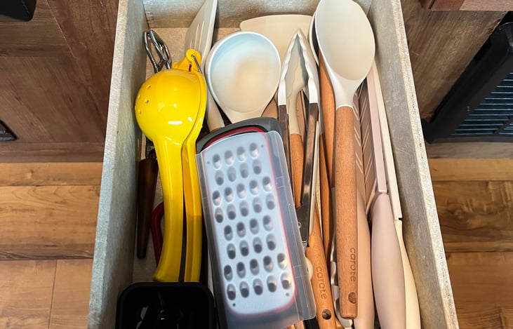 Handy, common utensils.