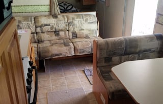 Yooper Camping Affordably! 2004 Jayflight Light