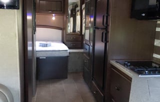 2019 Thor Motor Coach Chateau 31Y