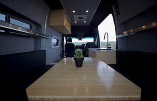 Off Grid Sprinter 144 - Sleeps and seats 4!