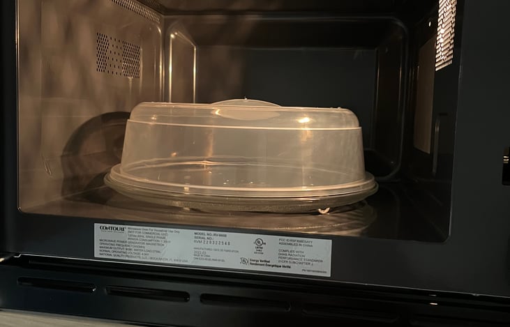 Microwave food cover