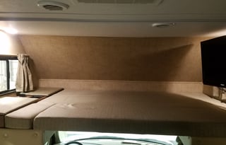 2016 Forest River Sunseeker LE 2250SLE