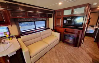 Harvey thee RV Fleetwood Bounder Class A Motorhome