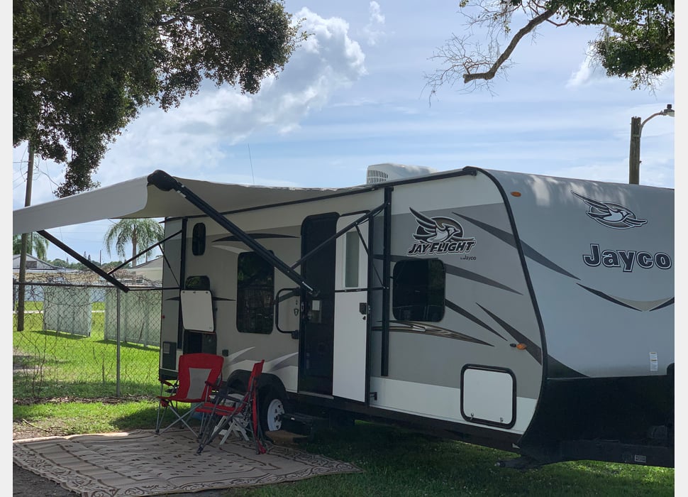 Travel Trailer rentals in Miami