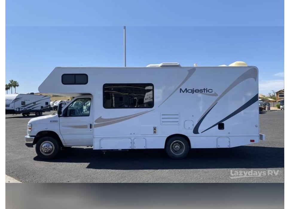 Class C Motor Home rentals in Haiku-Pauwela
