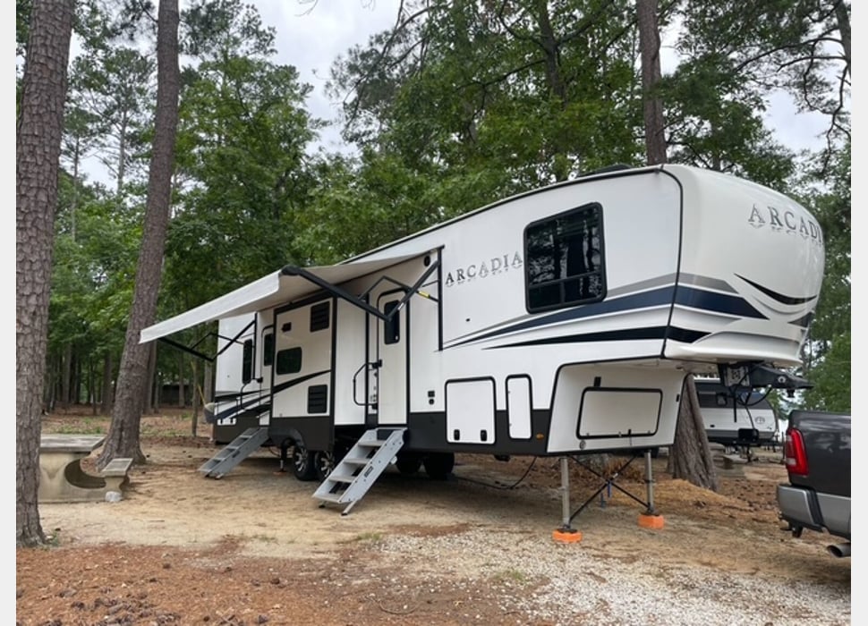 Fifth Wheel rentals in Buford