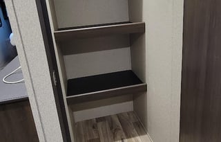 MoJo's 2019 Summerland Sleeps 10