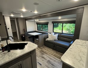 Coleman Lantern Series 334BH