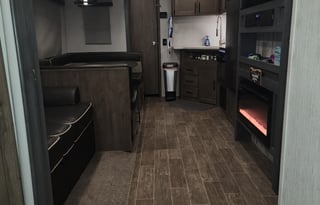 2020 Palomino - Puma - OMNE1460