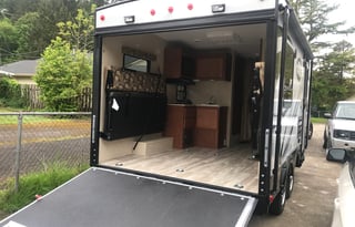 2017 Riverside RV Mt. McKinley 819
