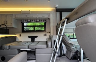 2022 Jayco Alante 29F- Mary