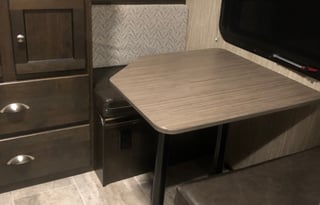 2019 Heartland Sundance w/ bunk room & slide out!