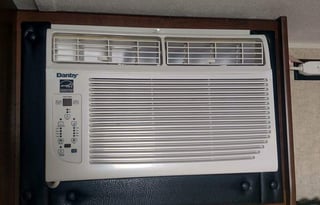 2017 Keystone Hideout