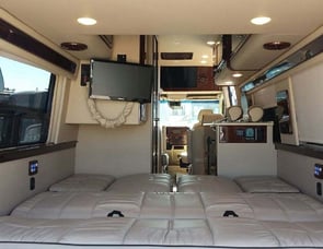 Merecedes Midwest Automotive MD4 Weekender