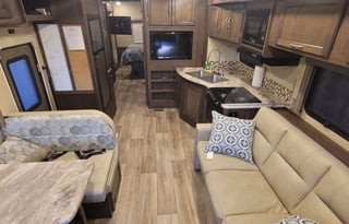2019 Coachmen RV Pursuit 31BH