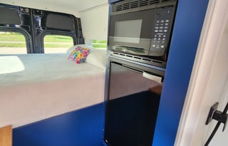 Mercedes-Benz Sprinter 2500 - 170