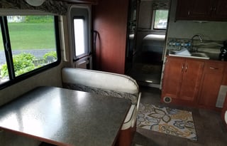 2014 Itasca Spirit 31H