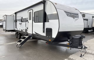 Family Friendly 2023 Forest River Wildwood 31KQBTS