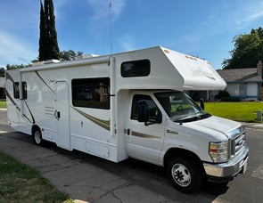 Thor Motor Coach Four Winds 28A