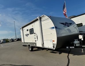 Shasta Shasta 18BH