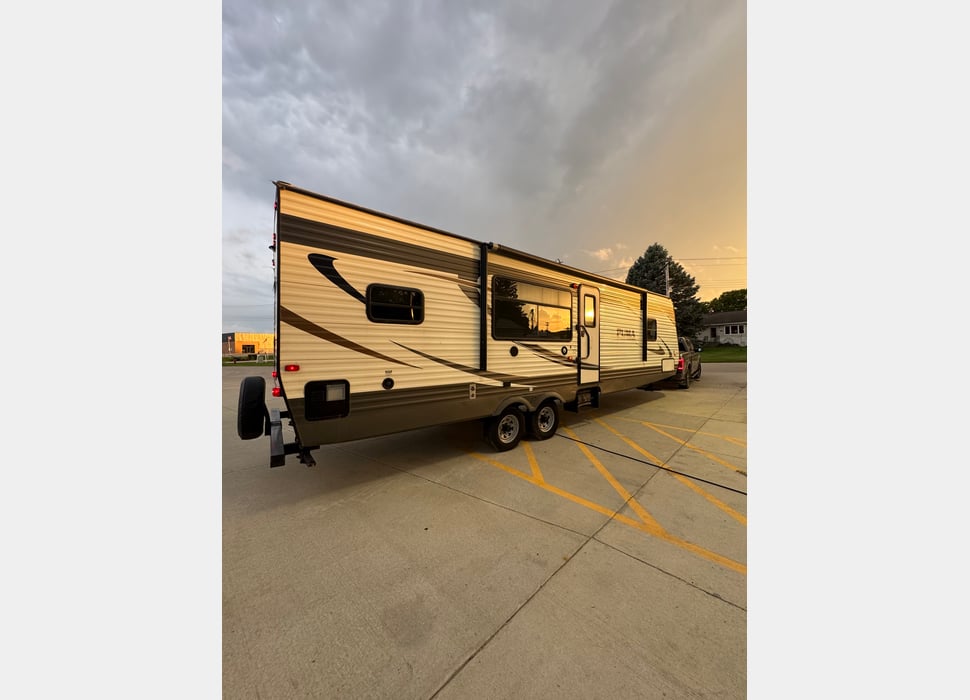 Travel Trailer rentals in Forest City