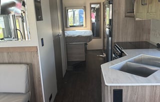 2023 Winnebago Vista 29v