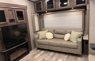 Cozy Coast Escape: 2020 Rockwood Ultra Lite 2888WS