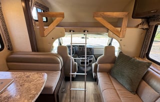 The Cheetah | Glamping on Wheels – Sleeps 6-8