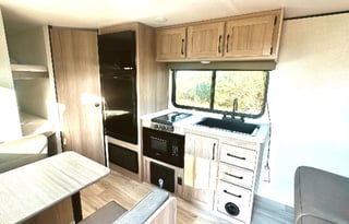 Brand New!!! 2025 Keystone RV Coleman CM23b25